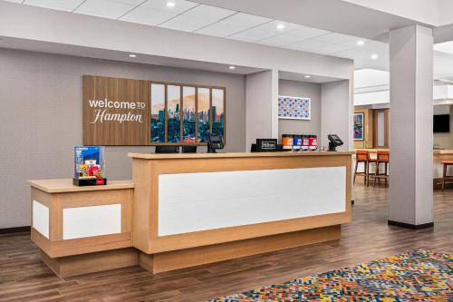 Hampton Inn Chicago North-Loyola Station, Il in Chicago, USA