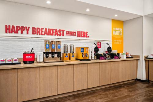 Hampton Inn Chicago North-Loyola Station Il - image 42