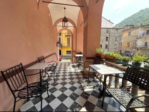 Albergo dell'Angelo in Pieve Di Teco