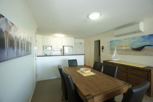 The Esplanade Riverview Holiday Apartments Sunshine Coast Australia