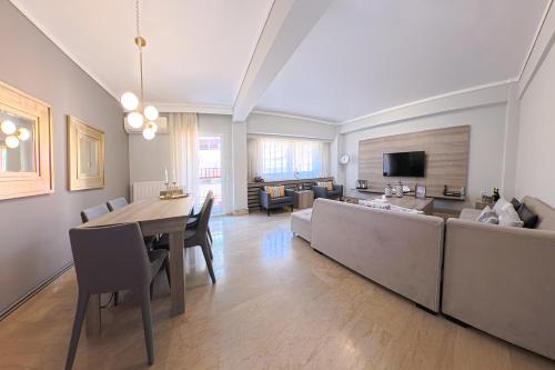 Grey Suite Filoxenia in Nea Paralia District