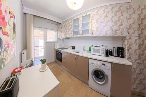 Grey Suite Filoxenia in Nea Paralia District