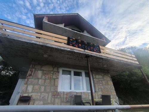. Vila ROSA