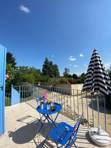 gite des violettes in Bourg-les-Valence