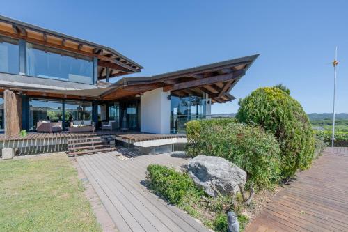 Kert, Flateli Palau 1 in La Creueta
