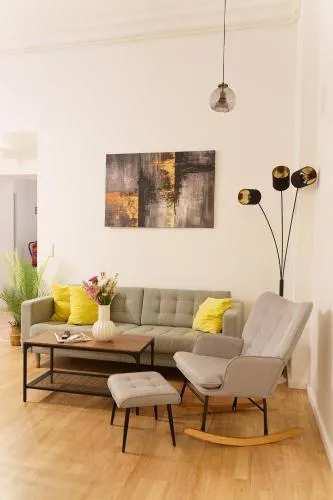 Conrad-B 01 by ROCKCHAIR Apartments l SUPERHOST Status l Super Flat, 3 Bedrooms 2 Bathrooms welcomes you! in Berlin, Deutschland