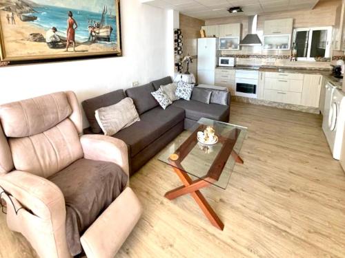 Seafront apartment in La Garrofa near the beach 4