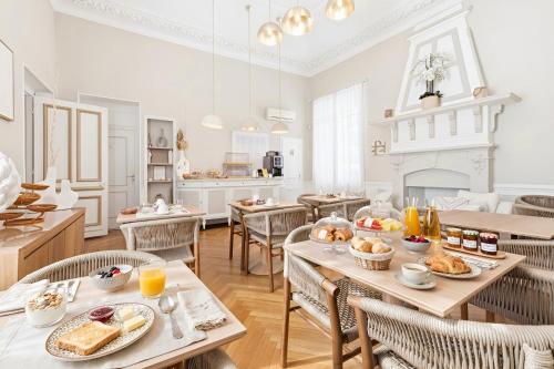 Villa Claudia Hotel Cannes - image 30