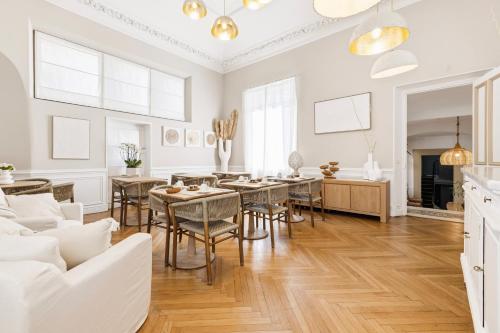 Villa Claudia Hotel Cannes - image 32
