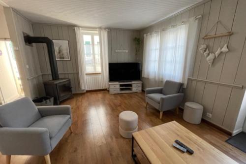 Maison au cœur du village près de la plage gîte à louer Les Caillaux