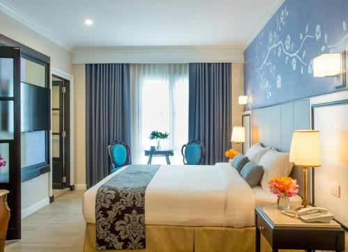 room detail thumbnail 0