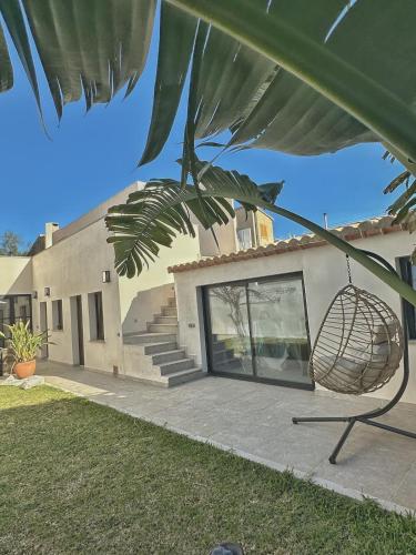 Stadthaus mit Garten und Dachterrasse in Pollenca