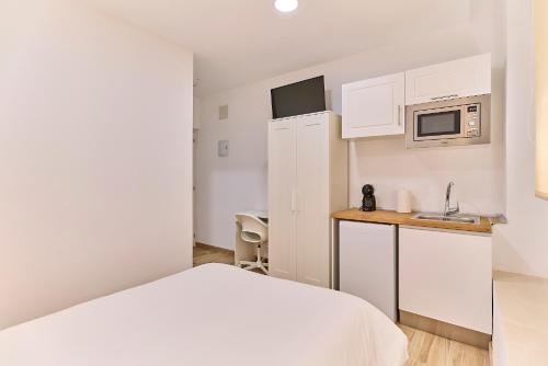 Apartamentos Méndez Álvaro by gaiarooms - image 13