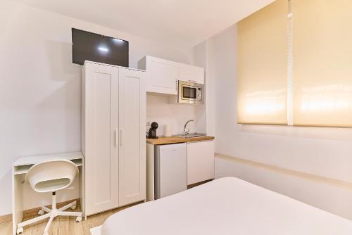 Apartamentos Méndez Álvaro by gaiarooms - image 14