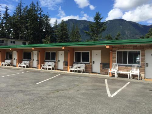 City Centre Motel older building in Hope (BC)