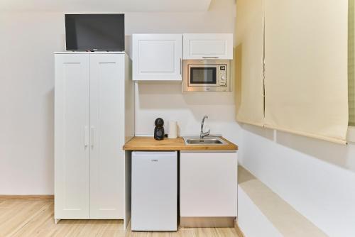 Apartamentos Méndez Álvaro by gaiarooms - image 10