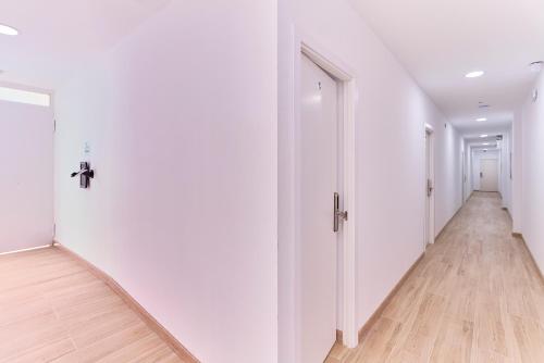 Apartamentos Méndez Álvaro by gaiarooms - image 9