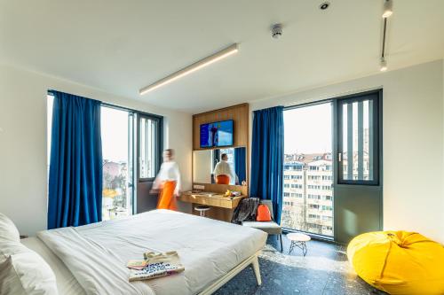 hotel photo