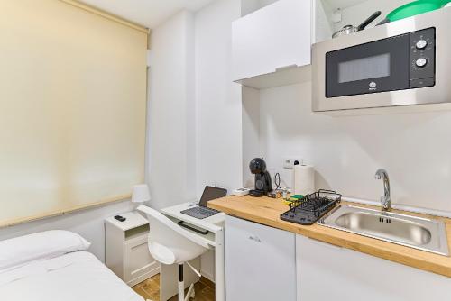 Apartamentos Alcorcon Central by gaiarooms - El Carrascal