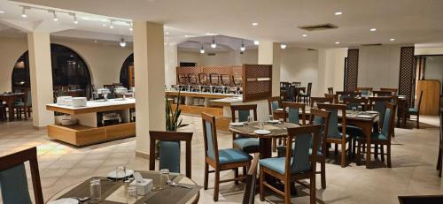 Restaurant, Hotel Lumbini Garden New Crystal  in Lumbini