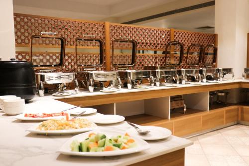 Hotel Lumbini Garden New Crystal - image 5