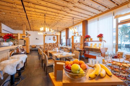 Restaurant, Hotel Chesa Surlej in Silvaplana