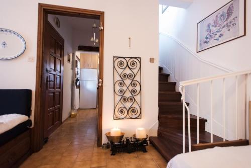 Villa Penelope - Unique beachfront house in Nies