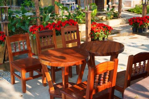 Cham Riverside in Vinh Ngoc