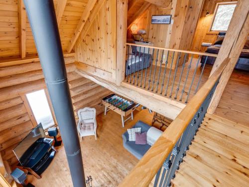 Spa & River - Hidden chalet - Chalet cache in Saint-Alexis-Des-Monts (QC)