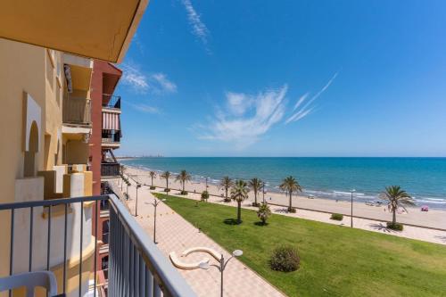 Port SaPlaya beach apartment by Invalencia in 알보라야