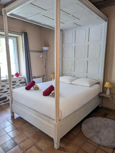 Suite indépendante avec salle de bain à la campagne gîte à louer Mordelles