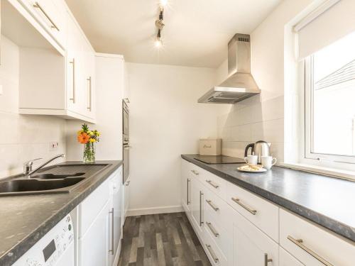 Iekārtas, 3 Bed in Braunton oc-87104 in Croyde