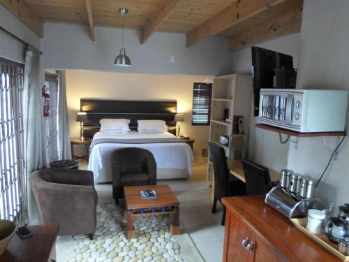 Waterkloof Apartments - image 3