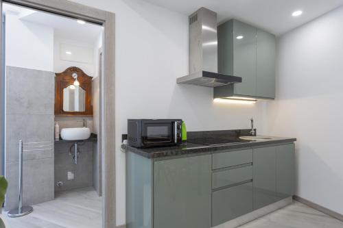 مطبخ, Varenna Apartments by Wonderful Italy in فارينا