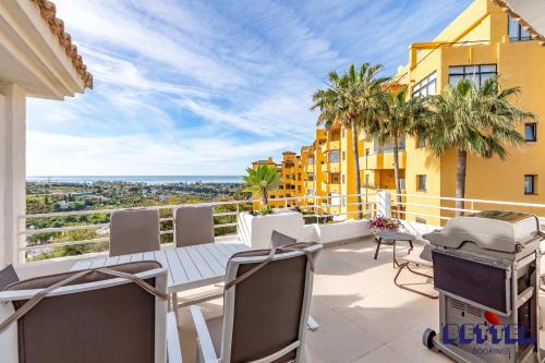 Casa Nira - Premium 3BR Seaviews Pool