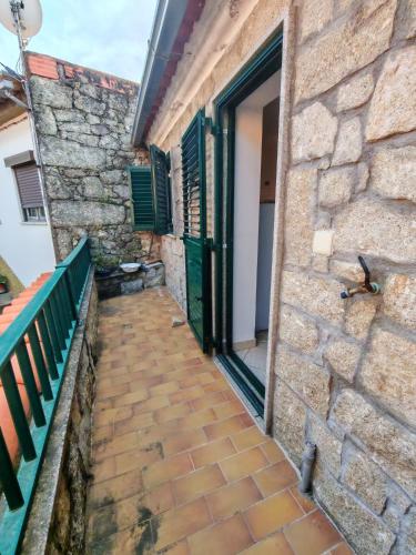 Stone House - Waterfalls, Nature Stay in Castelo Novo