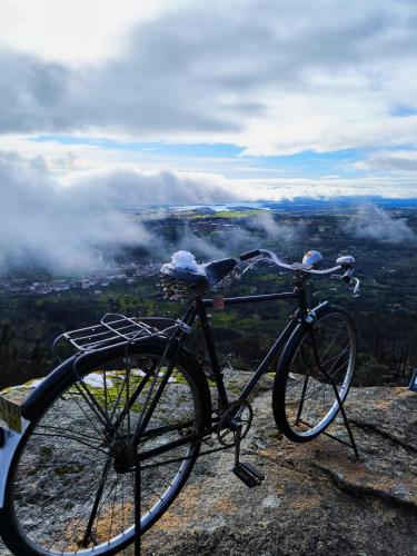 Stone House - Waterfalls, Nature Stay in Castelo Novo