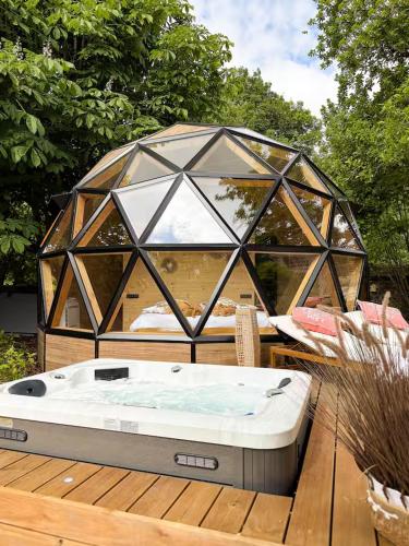 L'Échappée Bulle - Dôme & jacuzzi - Bastogne Centre gîte à louer Savy