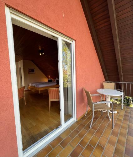 Exterior view, Hotel-Restaurant Gasthof Adler in Neuenburg am Rhein