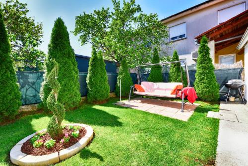 House Nicol 2426 - image 4