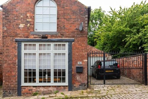 Character Cottage with Private Parking in Central Leeds, Near LGI, Leeds (Foto 2)