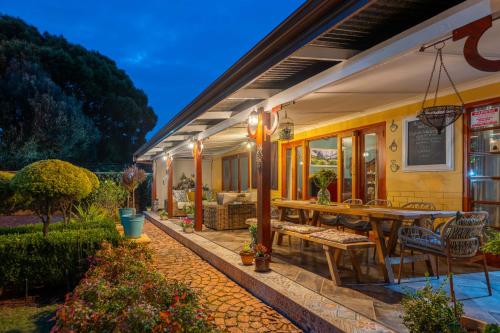 Hampton House Guest House - Centurion