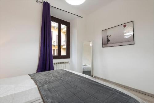 Porta Garibaldi White Flat - image 14