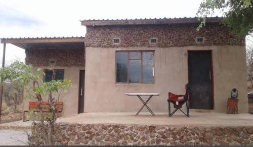 Pop Lamont Camp in Muchenje