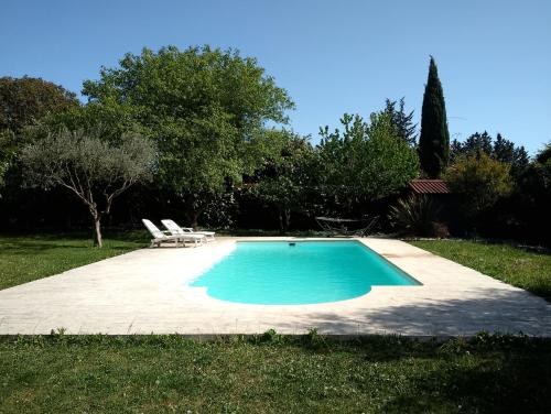 Belle villa avec piscine - Location, gîte - Pernes-les-Fontaines