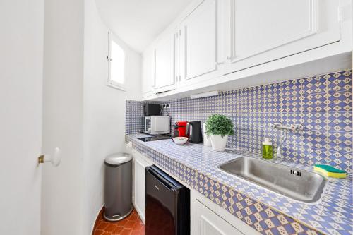 Cozy Studio in the Heart of Montorgueil Paris - image 3