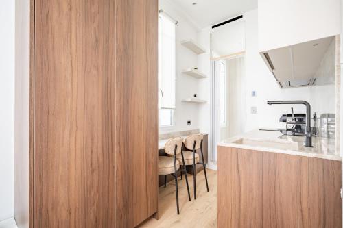 Elegant Suite à Montorgueil - image 11
