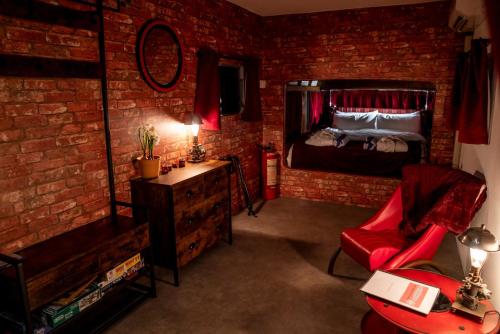 Sleeps 2 -Private Garden -Pets Ok -Hot Tub -Dennis in Litlstīpinga