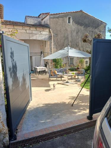 Le Lys - Saintes