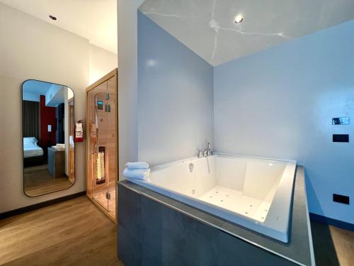 Bañera de hidromasaje, Hotel Leonessa in Brescia